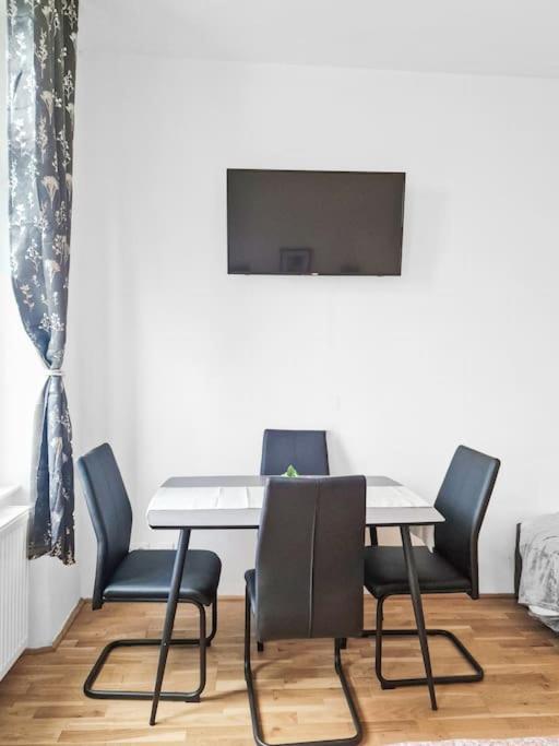Tabor Strasse Apartment Vienna